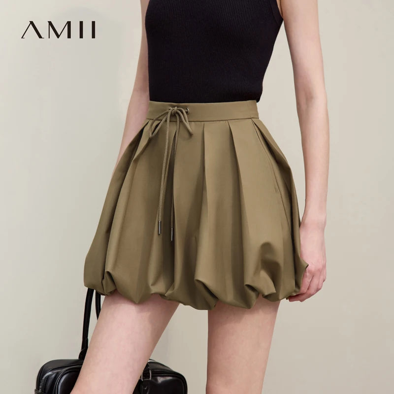 ខោខ្លីនារី Amii ឆ្នាំ២០២៦ រដូវស្លឹកឈើជ្រុះថ្មី ខ្សែចងក្រវ៉ាត់ក ខោខ្លីធម្មតា ពណ៌សុទ្ធ ខោសម្រាប់នារី ងាយស្រួលប្រើ 12641037