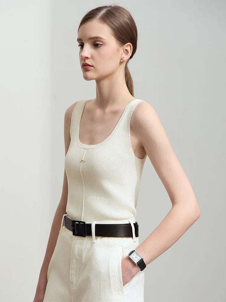 AMII Minimalist Camisole For Women 2025 Autumn New High Street U Neck Metal Decoration Knitted Vest Slim Inner Tops 12511028