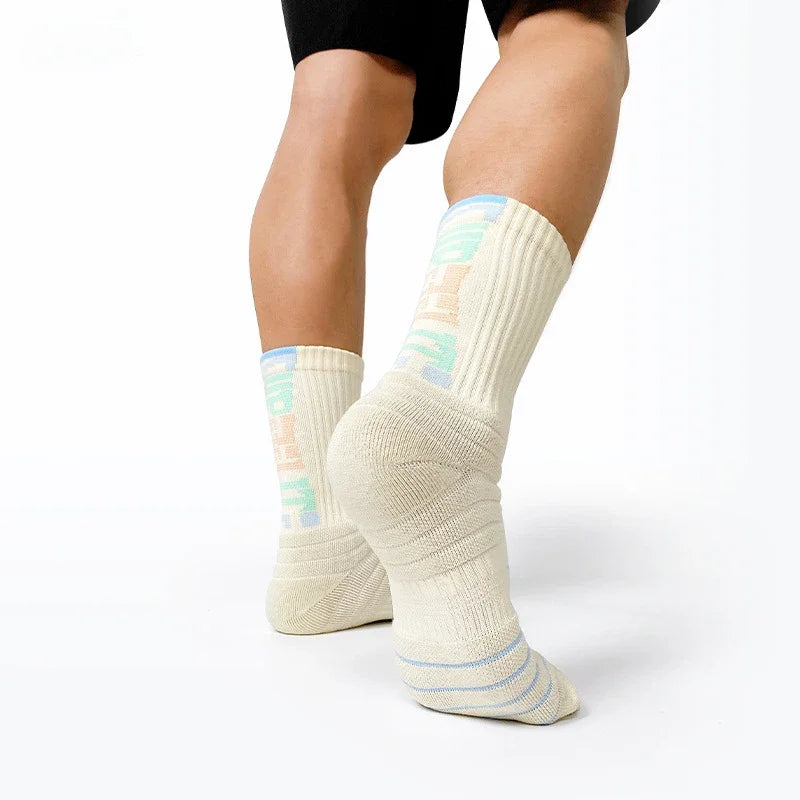 WRELS 1/2/3 Pairs Crew Athletic Socks Thick Cushioned Socks Men Women Moisture Wicking Breathable Casual Hiking Workout Socks
