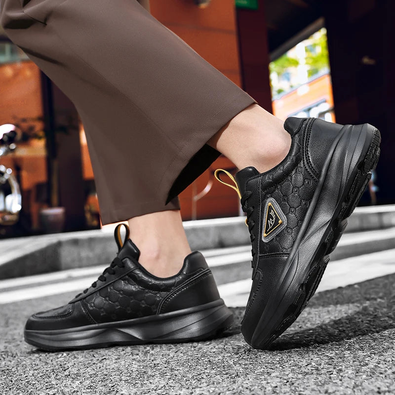 Men's Wide palm casual shoes four season new soft-sole non-slip comfort outdoor walking shoes fashion Joker sneakers borad shoes