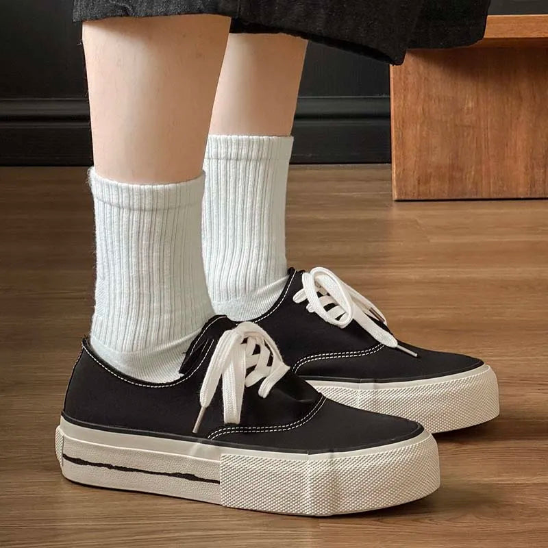 Men's high-quality canvas casual shoes Four Season breathable light soft-sole comfort fashion outdoor walking sports board shoes