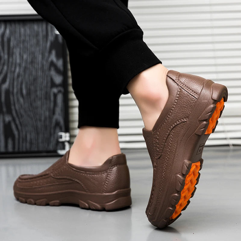 Chef Shoes Four Seasons Anti-Slip Waterproof Oil-Proof Comfort Hotel Kitchen Work Shoes Portable Breathable Outdoor Casual Shoes