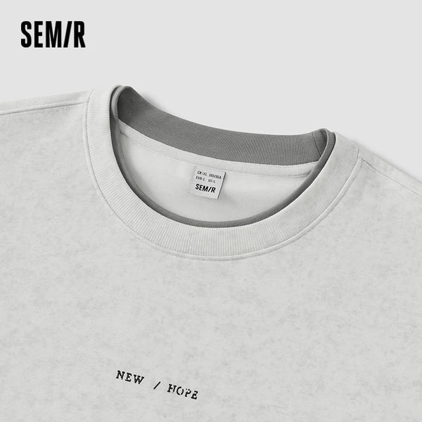 អាវយឺត Semir សម្រាប់បុរស រចនាបថទំនើប រូបរាងជាស្រទាប់ៗ រលុង កអាវធំ មានស្រទាប់រោមចៀម បោះពុម្ពក្រាហ្វិក 2026 សម្រាប់ពាក់ប្រចាំថ្ងៃរដូវរងាថ្មី