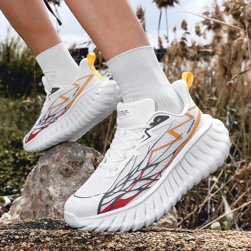 Men's breathable light Thick sole casual sports shoes Four seasons comfort outdoor racing running shoes students speed sneakers