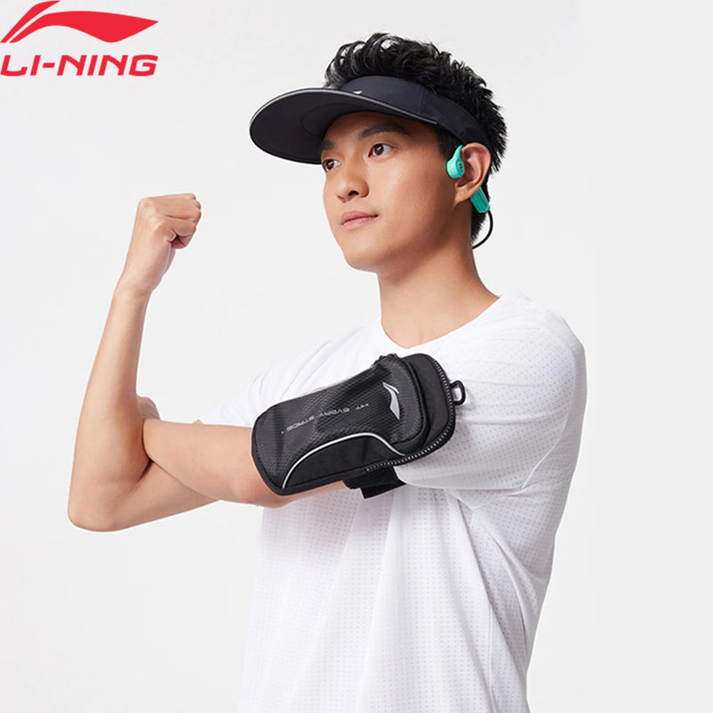 កាបូបដៃរត់ Li-Ning សម្រាប់បុរស និងស្ត្រី ធ្វើពីប៉ូលីអេស្ទ័រ ទំហំ 100*15*190មម ងាយស្រួលប្រើ ទាន់សម័យ ធ្វើពីលីនីង សម្រាប់បុរស និងស្ត្រី កាបូបដៃឆ្លុះពន្លឺ ABDV087
