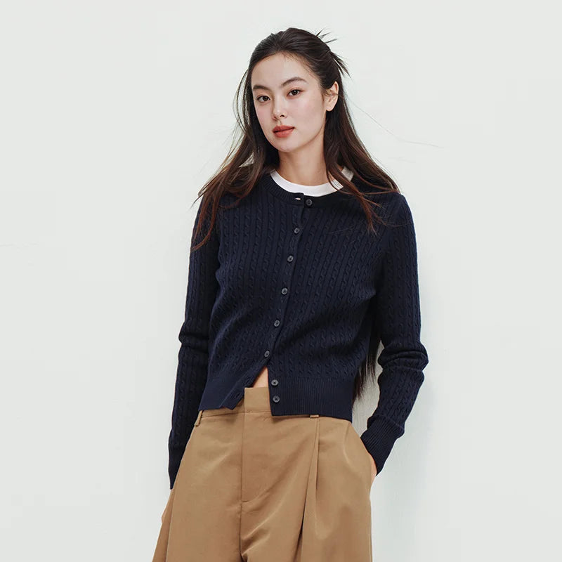 Semir Chic Cardigan Women 2026 Spring Short Cable Knit Crew Neck New Year Style Casual Comfortable Fashion Knitwear Top