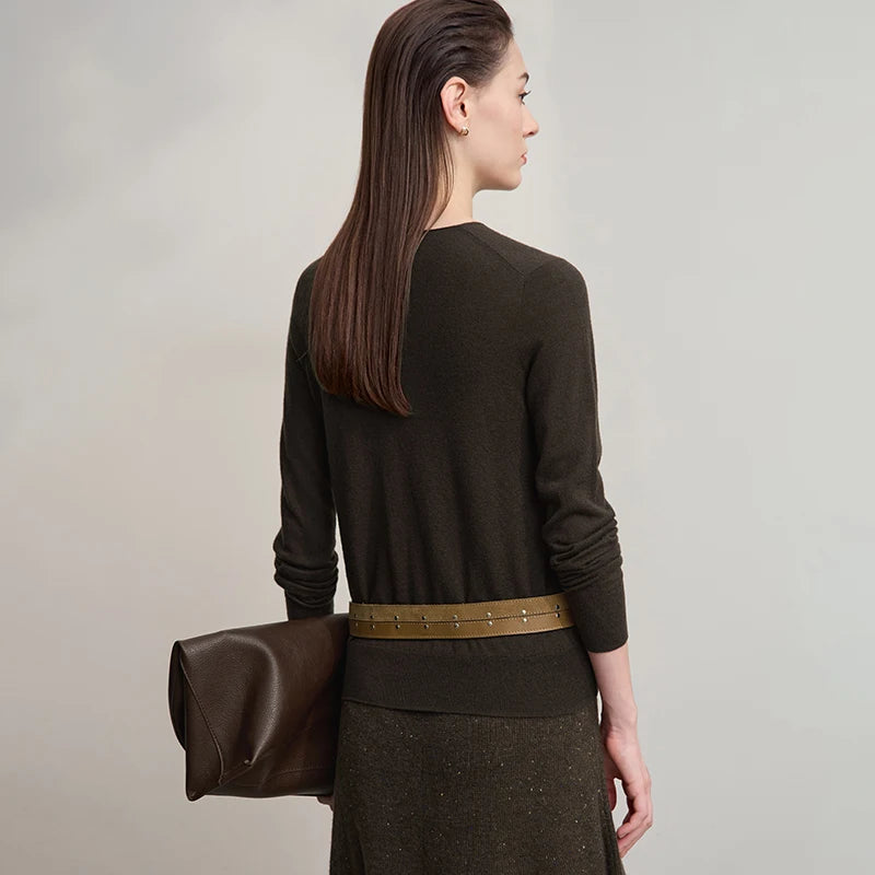 AMII Women's Sweater 2026 Autumn New Versatile V-neck Solid Women's Clothing Wool Sweater Basic Long Sleeves Top Female 12523164