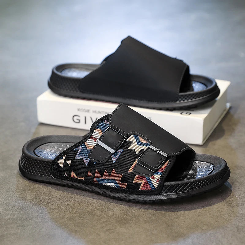 Men's casual slip-on slippers summer soft-soled anti-slip outdoor walking beach shoes breathable light fashion sports slippers
