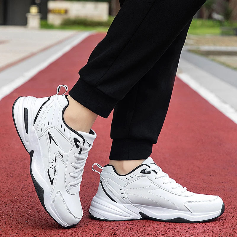 Men's Classic Retro Casual Sports Shoes Four Seasons Soft-Sole Waterproof Outdoor Running Shoes Breathable Light Sneakers 39-48