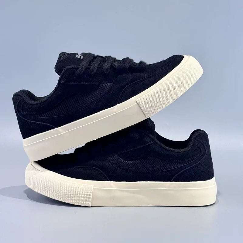 Mens Board Shoes 2025 Autumn New Luxury Design Fashion Casual Sports Shoes Outdoor Daily Wear Flat Comfortable Sneakers Men