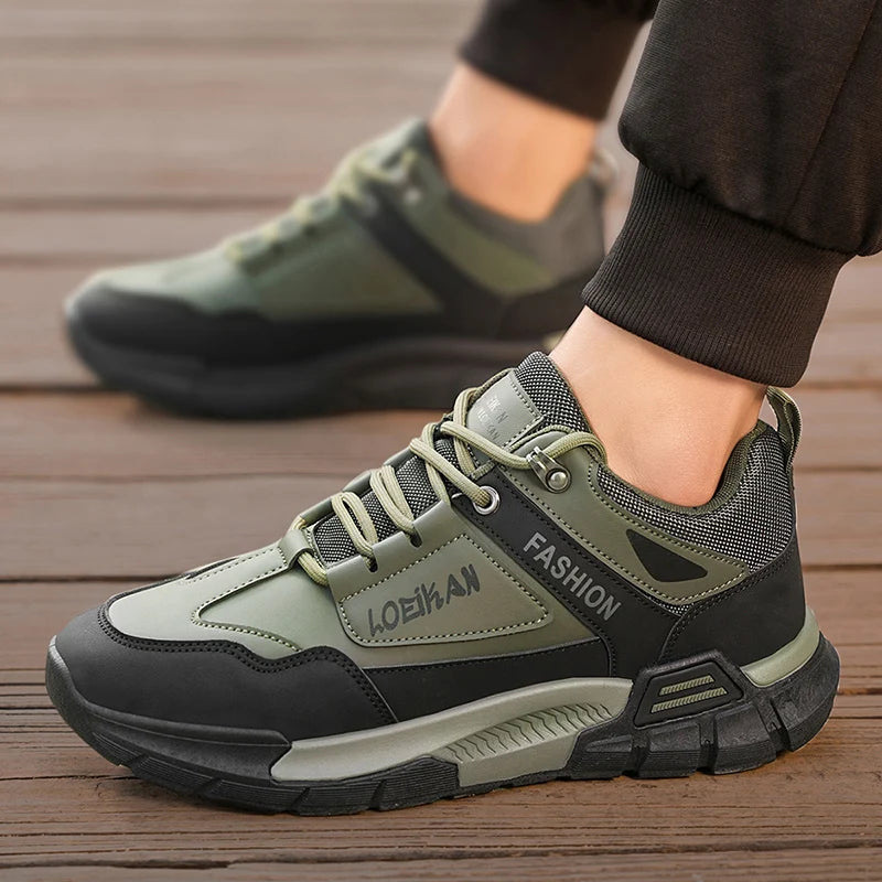 Men's casual sports shoes four seasons new soft-sole anti-slip comfort work shoes outdoor fashion breathable running sneakers