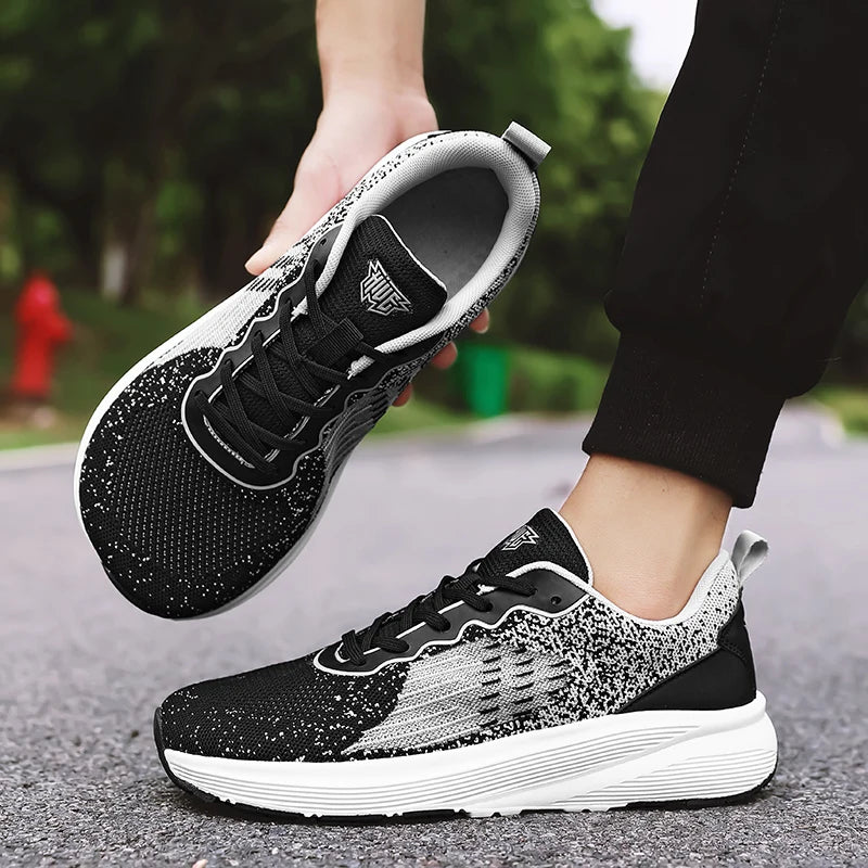 Men women casual sneakers four seasons fashion breathable soft-sole outdoor speed running shoes couple light racing sports shoes