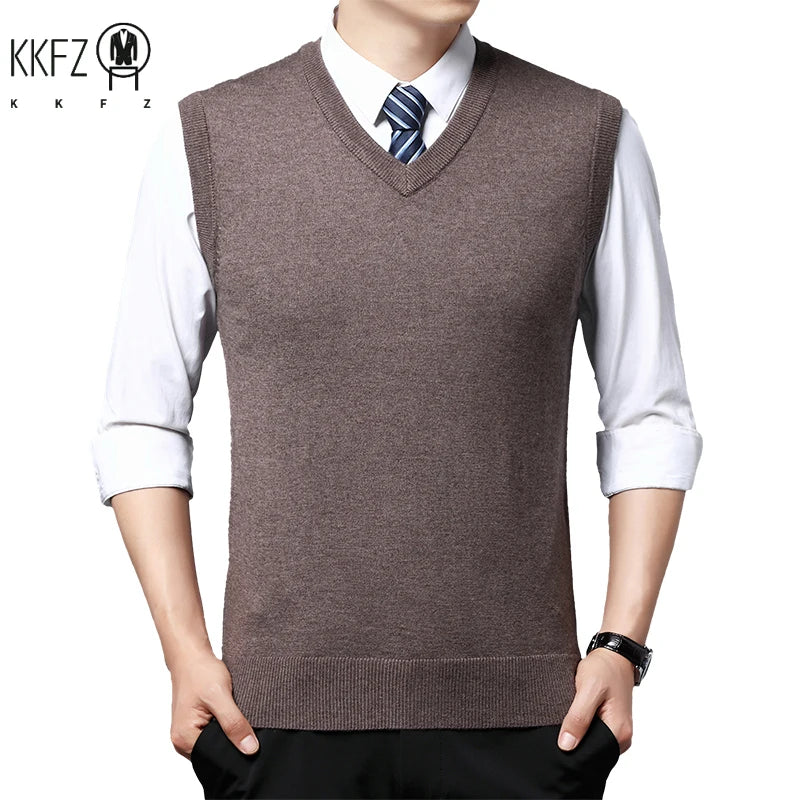 2026 Autumn Winter New Men's Solid Color V-neck Knitted Vest Casual Fashion Warm Sweater Versatile Top