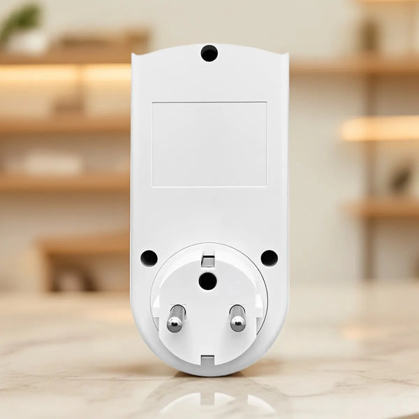 TOMZN TOVS-16Z Automatic Voltage Protector Socket – AC 220–230V, 16A, EU Plug, Overvoltage & Undervoltage Protection