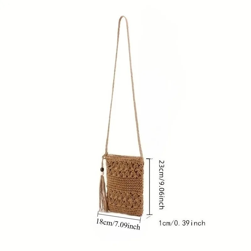 Trendy Ladies' Shoulder Bag Woven from Straw Ropes.Features a Casual,Simple and Versatile Style,Perfect for the Summer Beach.