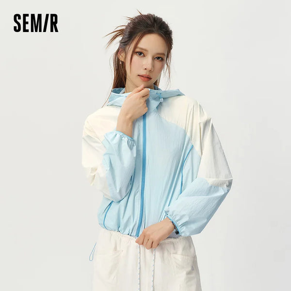 អាវក្រៅស្ត្រី Semir ពណ៌ប្លុកការពារកាំរស្មីយូវី មានអារម្មណ៍ត្រជាក់ រលុង ប្រវែងខ្លី ស្រស់ ទាន់សម័យ ម៉ូដរដូវក្តៅឆ្នាំ ២០២៦
