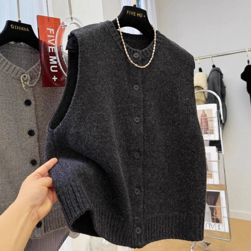 Fashion Spring and Autumn New Women's Knitted Vest Cardigan Stacked Sweater Sleeveless Top Waistcoat Ladies Buttons Jacket