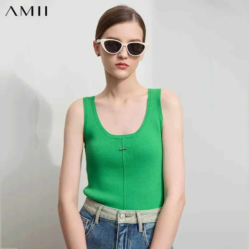 AMII Minimalist Camisole For Women 2025 Autumn New High Street U Neck Metal Decoration Knitted Vest Slim Inner Tops 12511028