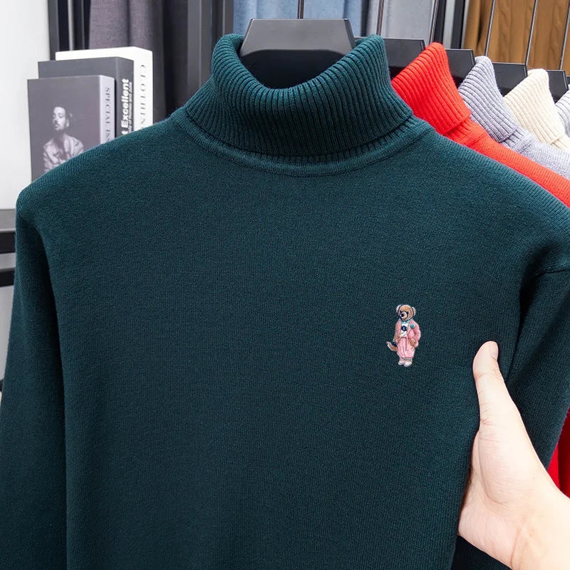 Comfort Man High Neck Long-Sleeved Knitwear Bear Embroidery Pullover Fashionable Daily Wear for Men Autumn Winter Versatile Men'