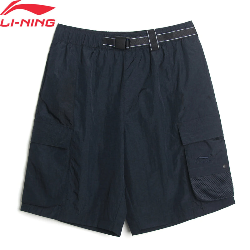 ខោខ្លីបុរស Li-Ning រចនាបថកីឡា ទំហំធម្មតា ធ្វើពីប៉ូលីអាមីត 100% មានផាសុកភាព និងខ្យល់ចេញចូលបានល្អ AKSV939