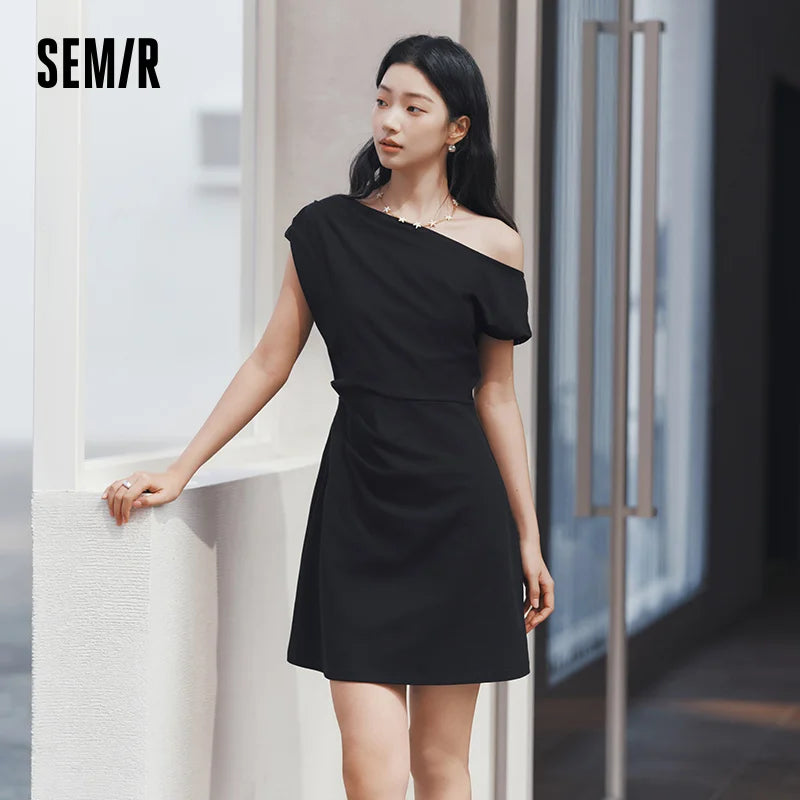 Semir Women Dress One Shoulder Oblique Neck Waist Pleated Solid Cool Feeling Mini 2026 Summer Minimalist Temperament Fashion Top