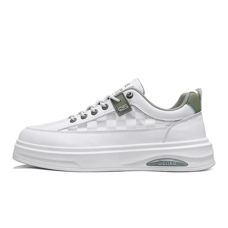 Men Board Shoes Spring New Mesh Breathable Lightweight Soft Sole Anti Slip Youth Fashion Versatile Outdoor Walking Casual Shoes