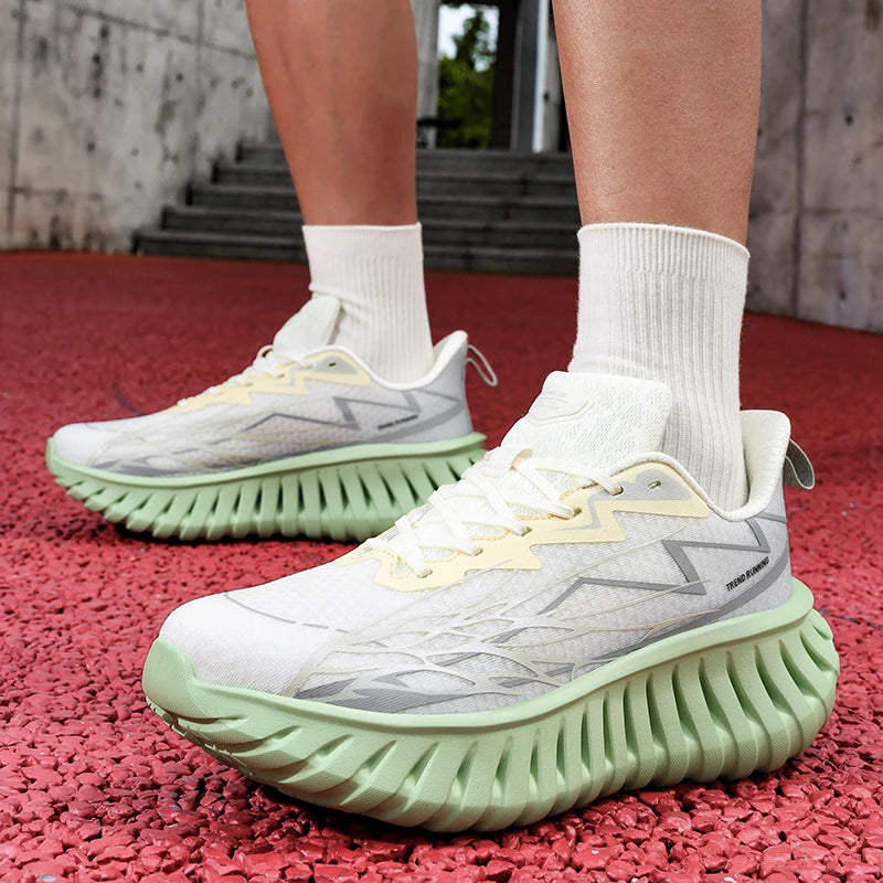Men's breathable light Thick sole casual sports shoes Four seasons comfort outdoor racing running shoes students speed sneakers