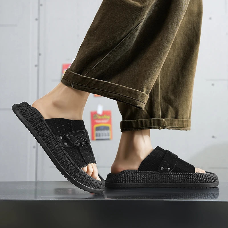 Men's slippers summer new soft-sole anti-slip sports outdoor casual walking slippers fashion youth Joker breathable beach shoes