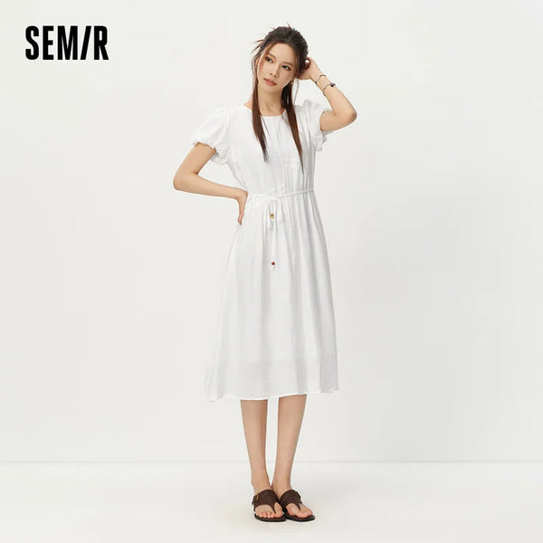 រ៉ូបស្ត្រី Semir ដៃអាវប៉ោងចង្កេះចងខ្សែ Maxi ឆើតឆាយវិស្សមកាលពណ៌សរដូវក្តៅ 2026 ស្ទីលរ៉ូមែនទិក