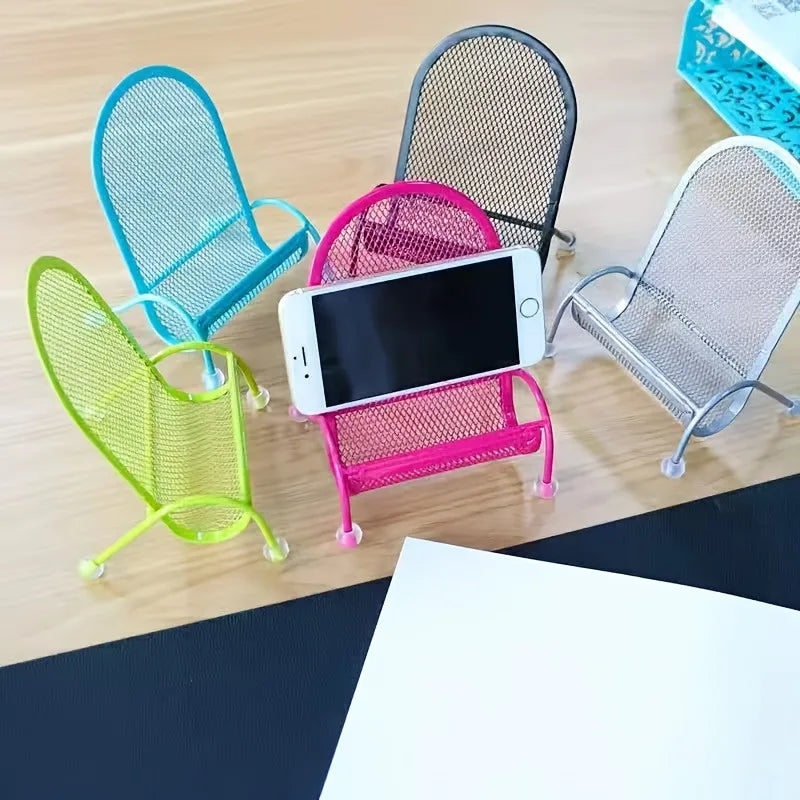 1pc Creative Desktop Phone Holder,Cute Chair Design That Provides a Stable And Weighted Support for Phones, for Use in Bed.