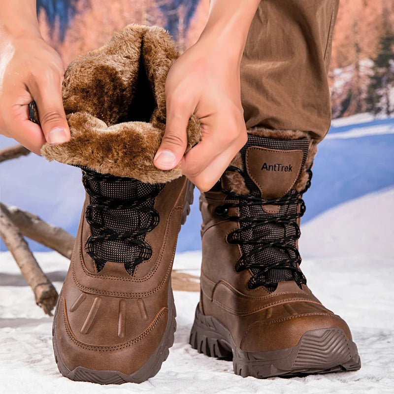 Men's warm plush combat boots winter new casual cotton boots outdoor jungle anti-slip high top light comfort snow training boots