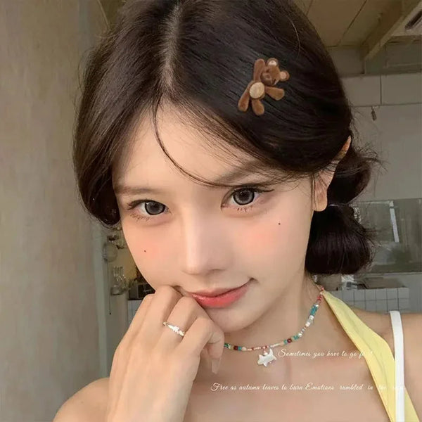 1pc Cute Waving Little Bear Side Clip, Delicate And Compact Hairpin for Bangs And Side Hair, Duckbill Clip, Hairpin Acces