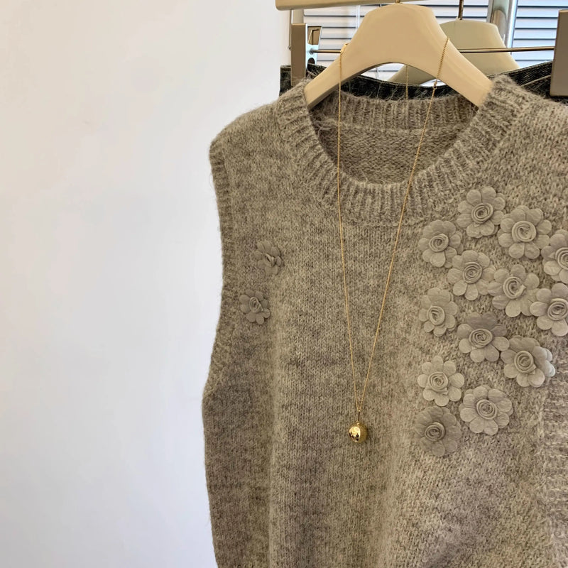 Three-dimensional Flower Knitted Vest Women's Autumn Winter Lazy Wind Soft Stacked Wearing Sweater Ladies Knit Sleeveless Top