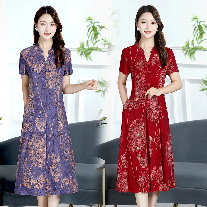 រ៉ូប Cheongsam បែបចិនបុរាណសម្រាប់នារី ដៃខ្លី ក V រាងដូចខ្សែក្រវាត់ រចនាផ្កា សម្រាប់នារីៗ