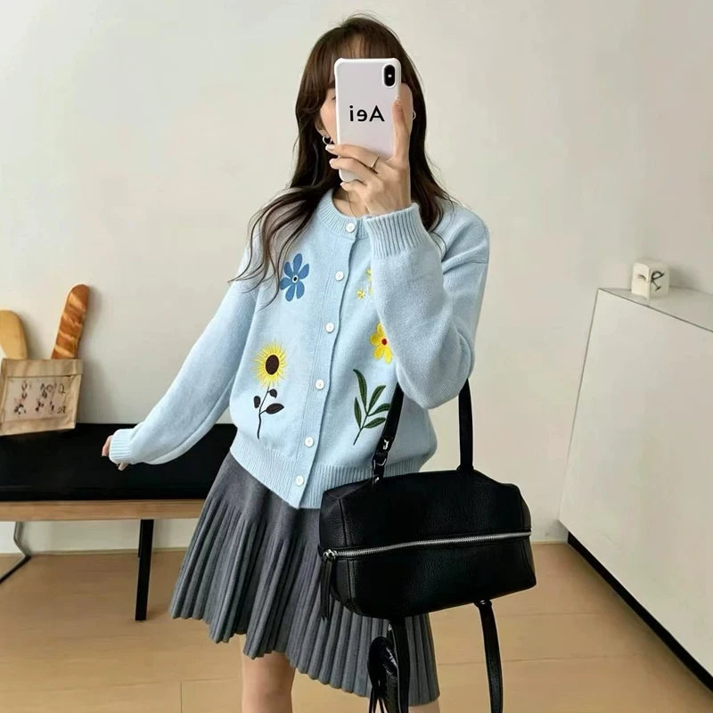 French Retro Embroidered Flower Knitted Cardigan Coat Spring Autumn New Versatile Sweater Women's Jacket Knitwear Clothing