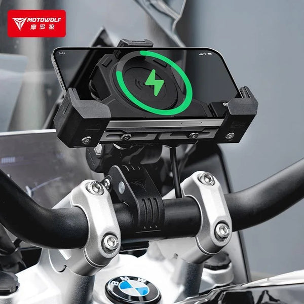 ជើងទ្រទូរសព្ទដៃម៉ូតូ Motowolf រាងត្រីកោណ ដែលអាចស្រូបយកឆក់បាន ជាប្រភេទជើងទ្រជាប់ ដែលអាចសាកថ្មឥតខ្សែបានតាមរយៈ USB។