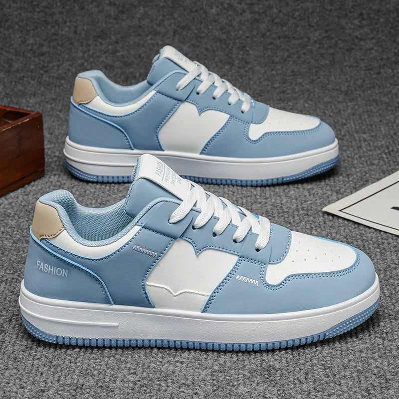 Men's Casual Shoes Four Seasons Soft-Sole Anti-Slip Outdoor Walking Shoes Fashion Youth Breathable Light Flat Sports Board Shoes
