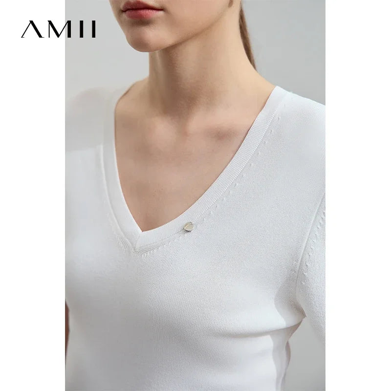 អាវយឺតដៃខ្លីសម្រាប់នារី Amii Minimalist ធ្វើពីរោមចៀម 2026 រដូវស្លឹកឈើជ្រុះថ្មី ក V ស្មាខាងមុខ រាងស្លីម 12521044