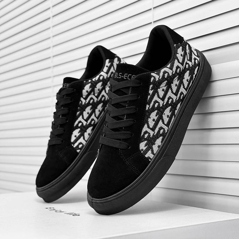 Men's Canvas Casual Shoes Spring Summer Breathable Lightweight Soft-Sole Anti-Slip Outdoor Walking Shoe Fashion Joker Board Shoe