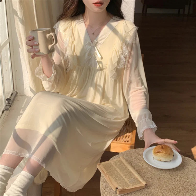 រ៉ូបរាត្រី Princess Sweet សម្រាប់នារី ក V ដៃវែង ស្លៀកនៅផ្ទះ រដូវរងា សម្លៀកបំពាក់សម្រាប់នារីៗ រ៉ូបរាត្រីបែប Modal Mesh Lace