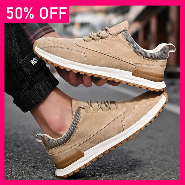 Men Sports Shoes Fashion Wear-resistant Leather Versatile Street Fitness Sports Shoes New Flat Bottomed Anti Slip Running Shoes