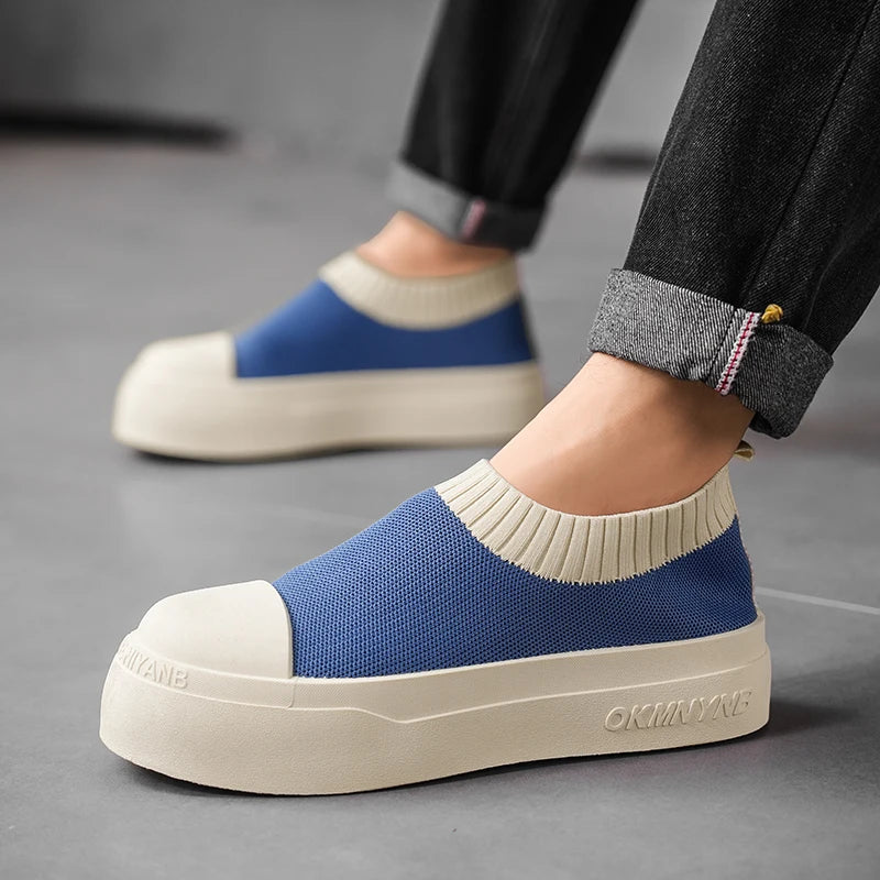 Men's Socks Mesh Thick Sole Casual Shoes Four Seasons Breathable Lightweight Soft-Sole Outdoor Walking Shoes Sports Board Shoes