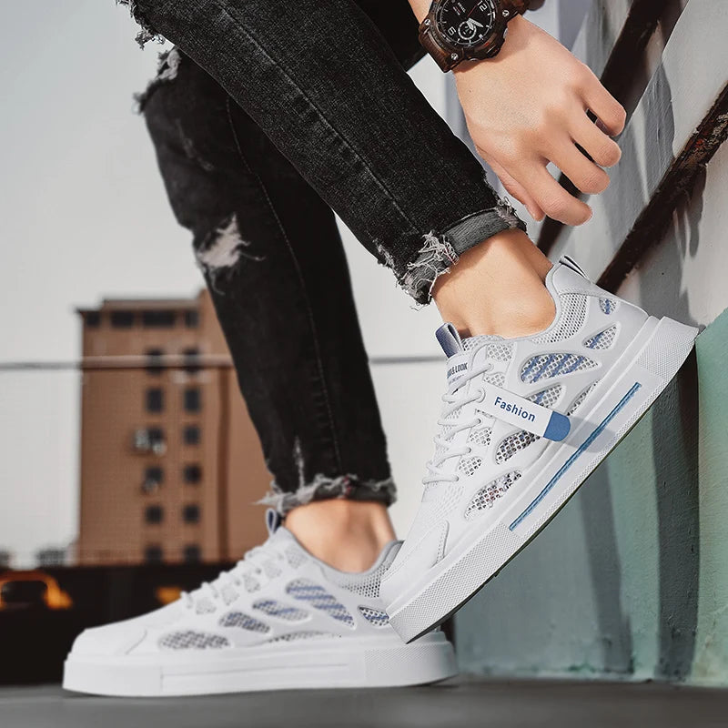 Students' mesh casual shoes four seasons breathable soft-sole anti-slip men's outdoor walking shoes fashion sneakers flat shoes