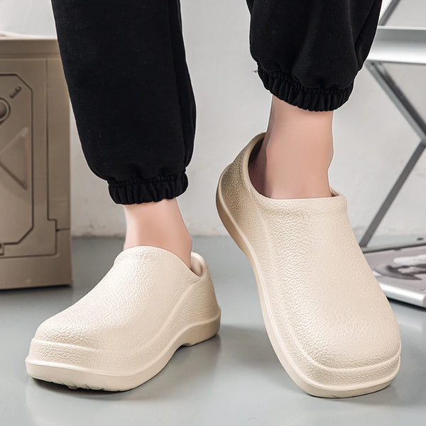 Chef work shoes four seasonal men's anti slip waterproof oil resistant soft soled chef shoes casual lightweight leather shoes