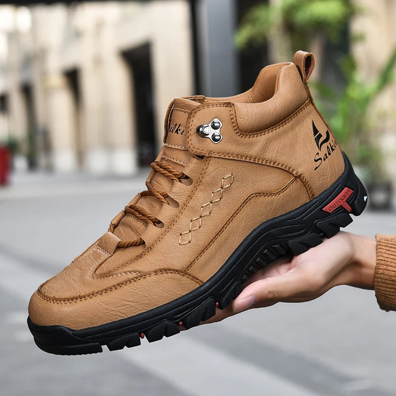 Walking Shoes Men 2025 New Casual High Top Leather Surface Anti Slip Wear-resistant Daily High Quality Retro Sneakers Men
