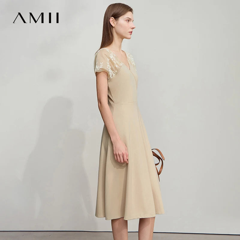 រ៉ូប Amii Minimalist Casual សម្រាប់នារី រដូវក្តៅ ឆ្នាំ២០២៥ ថ្មី សម្រាប់នារីការិយាល័យ ដៃខ្លី ក V ចង្កេះស្ដើង រ៉ូបចរ 12542261