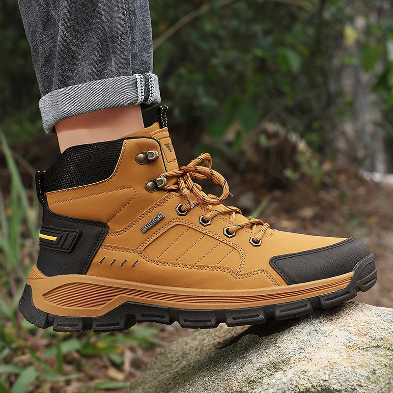 Men's Outdoor Hiking Shoes Four Seasons New Anti-Slip Wear-Resistant Comfort Walking Sneakers Fashion Youth Sports Casual Shoes