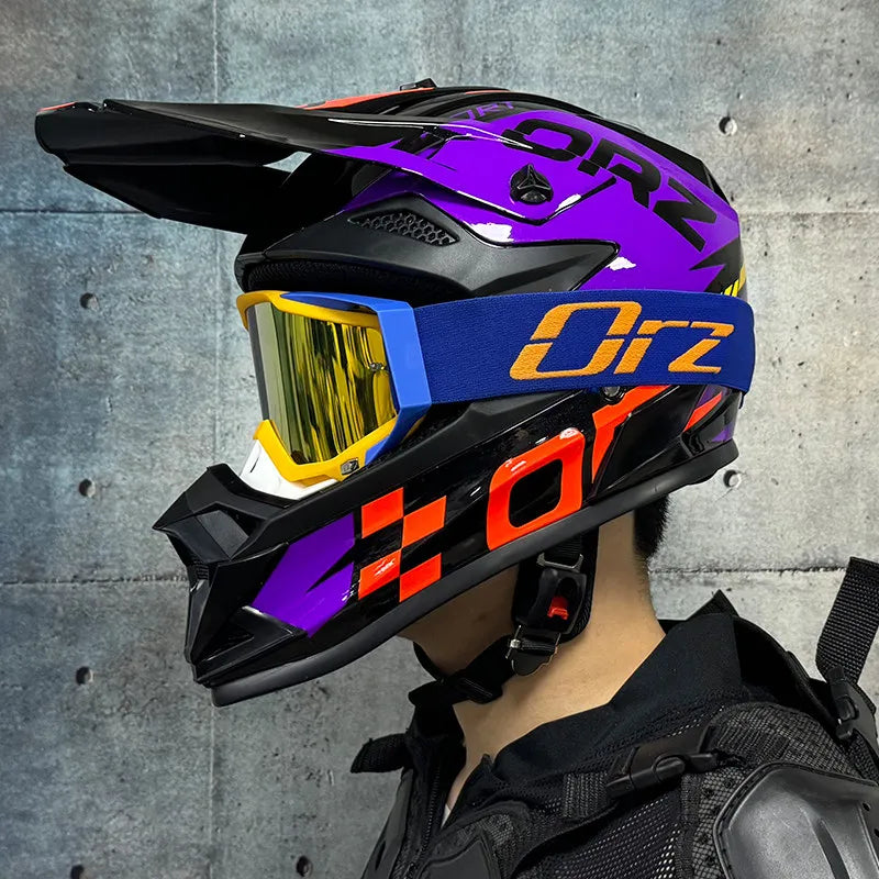 ORZ-F16 adult off-road motorcycle helmet DH bicycle downhill cross helmet capacity de moto DOT approved for both men and women