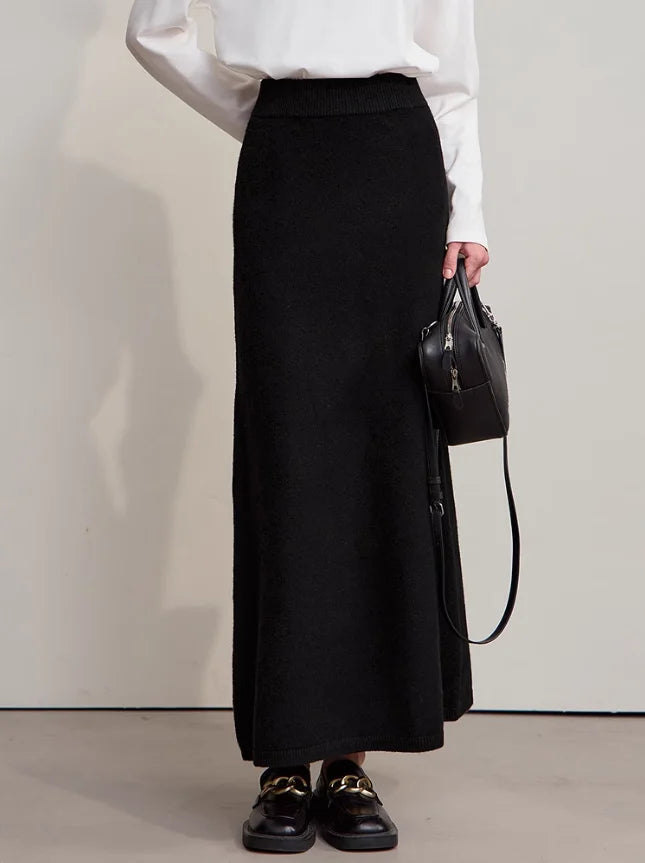 AMII Women's Sweater 2026 Winter New Minimalist Casual Loose Long Sleeve Sweater Solid Color Elegant Knitted Long Skirt 12524050