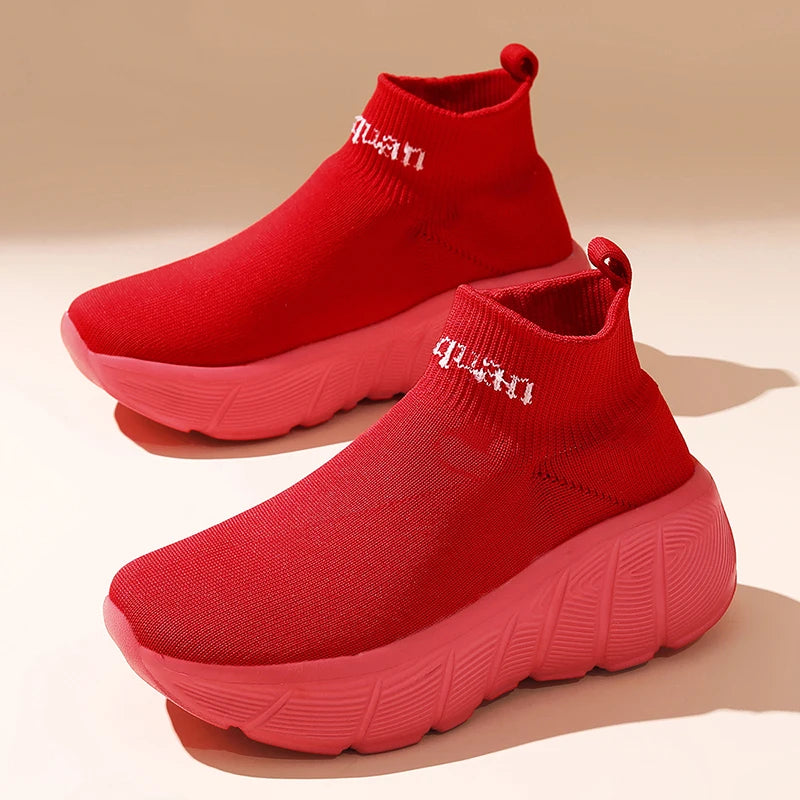 Couples Casual Sports Shoes Summer 2025 Breathe Lightweight Walking Shoes Daily Training Sneakers for Men Women